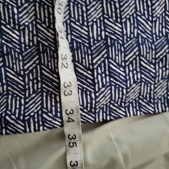 Marilyn Monroe Night Gown - Picture 10 of 12